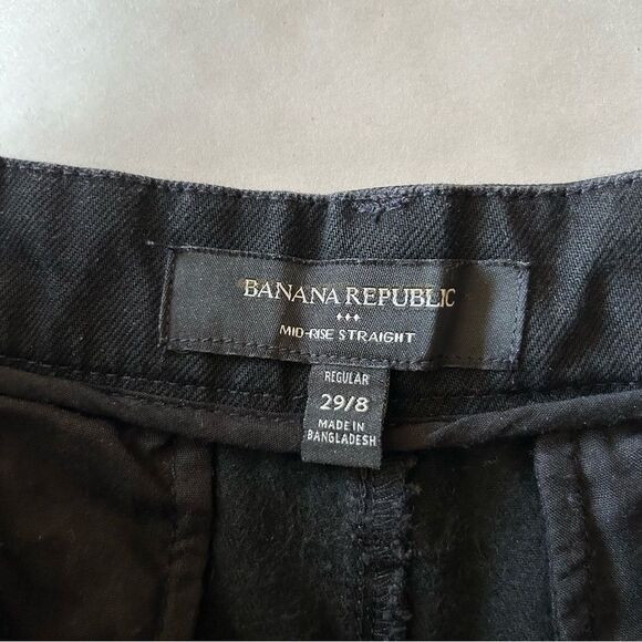 Banana Republic Black Mid-Rise Straight Trousers - Picture 4 of 9